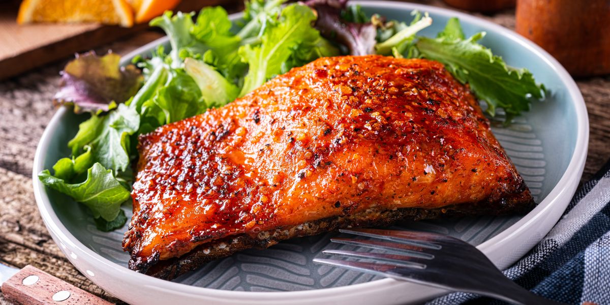 Easy and delicious 30-minute maple glazed salmon