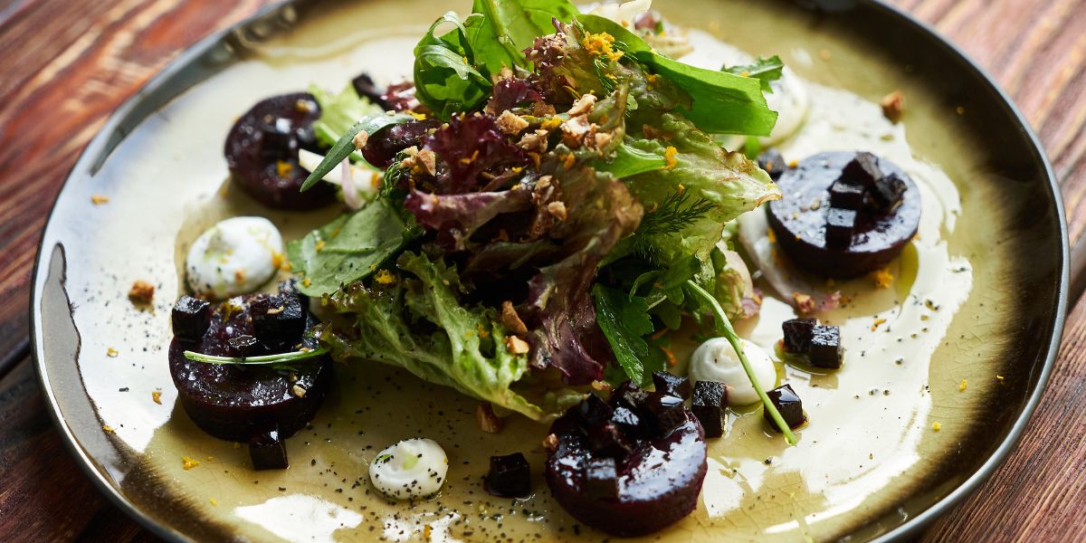 Effortless and delightful roasted beet and goat cheese salad