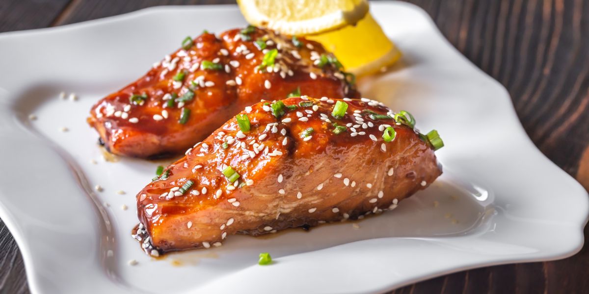 Sizzling teriyaki salmon: Your new favorite dish!