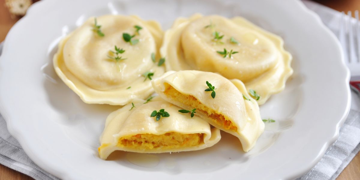 Make your tastebuds dance with our addictive homemade pumpkin ravioli recipe!